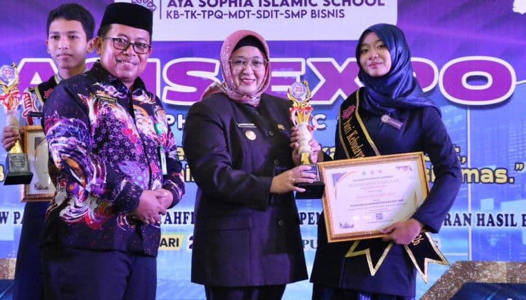 Buka ASIS EXPO 2026, Wabup Tangerang Tekankan Pentingnya Pendidikan Menyeluruh yang Menguatkan Karakter hingga Kreativitas